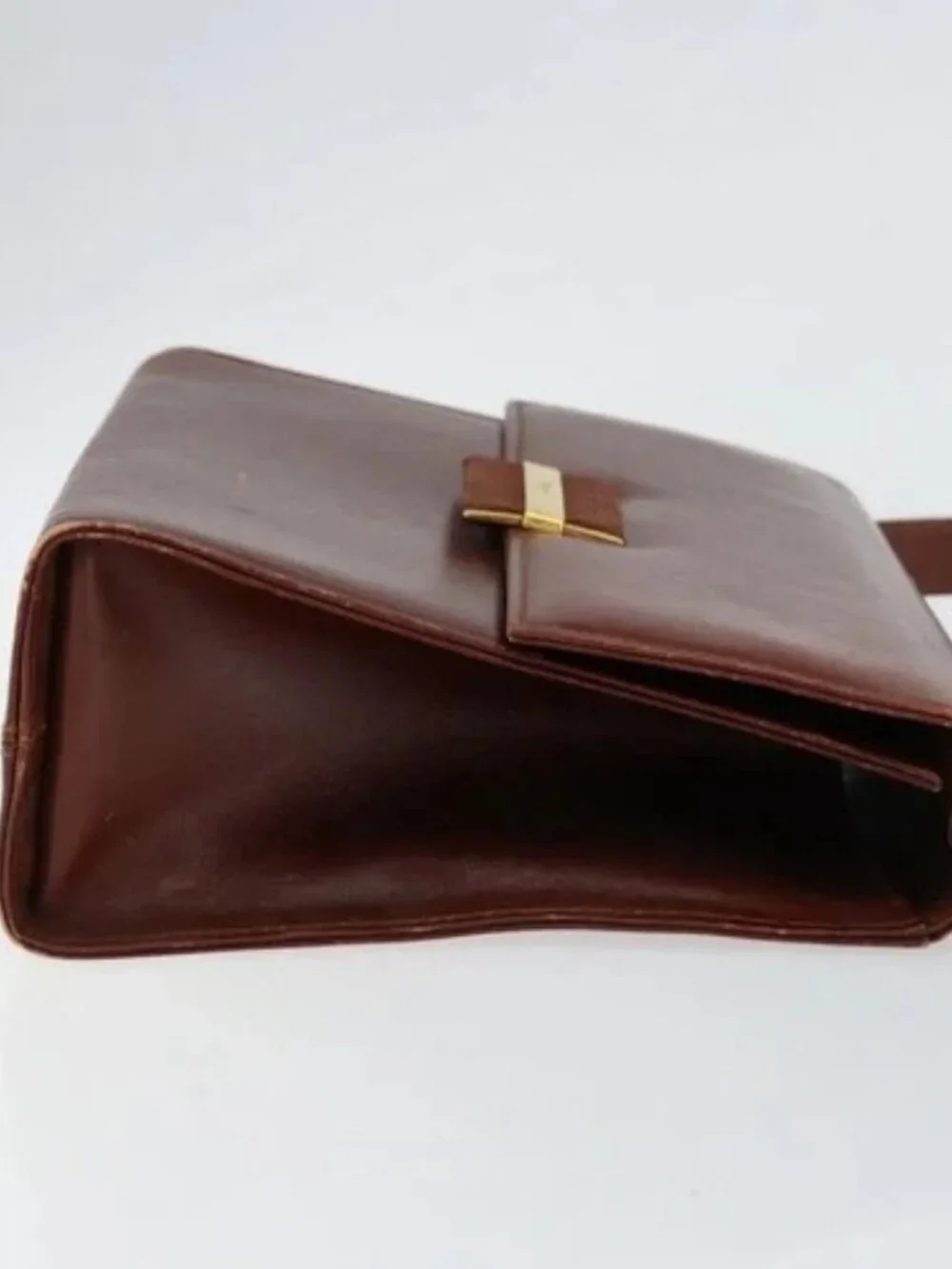 Salvatore Ferragamo Shoulder Bag Leather Brown Gold Auth BA8006